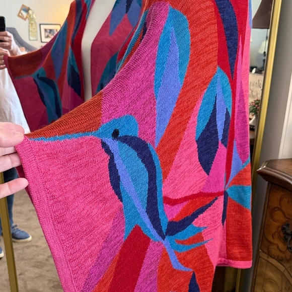 Colorful Women's Cape with Bird Design 90% Alpaca 10% Prima Cotton - Picture 4 of 8